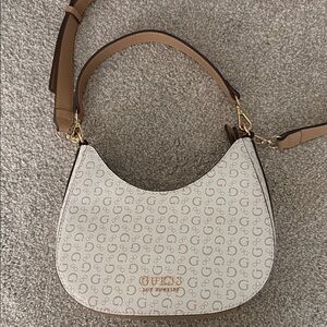 GUESS Tan and Cream Shoulder Bag